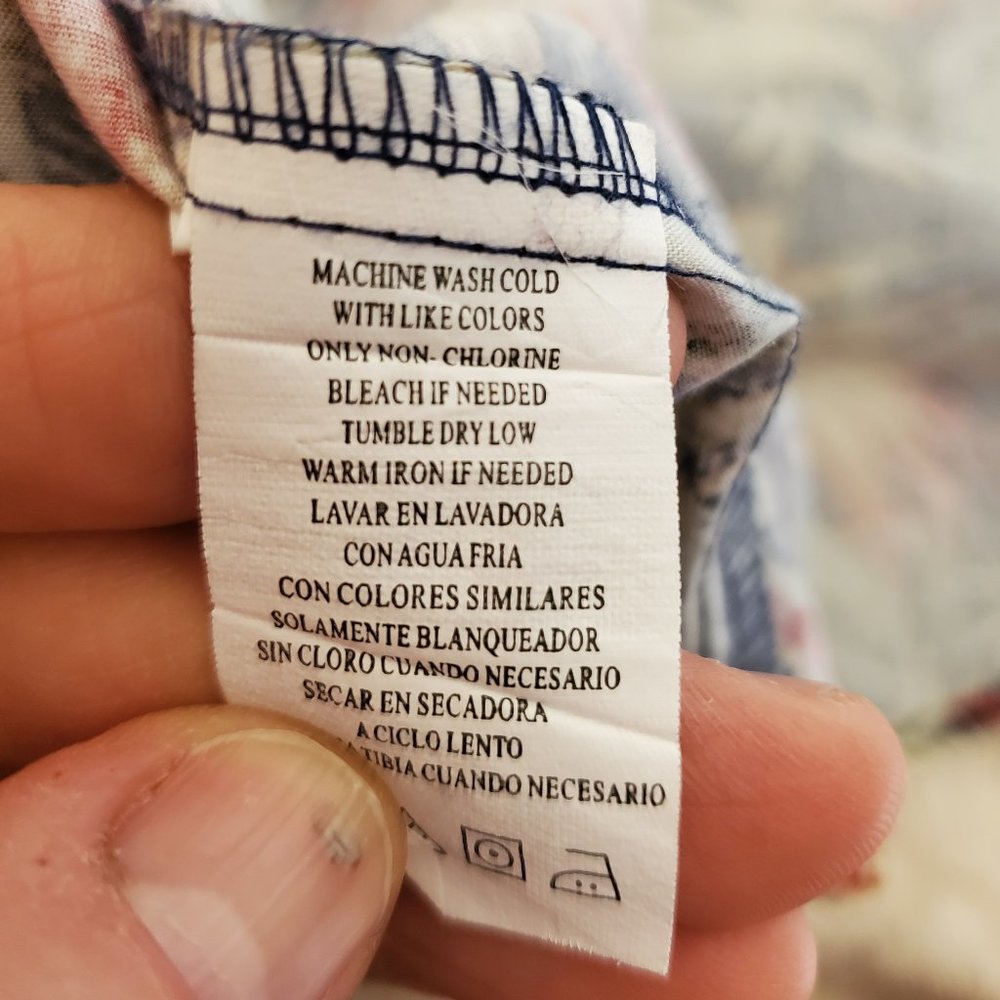 Natural Issue Button Down - Picture 4 of 6